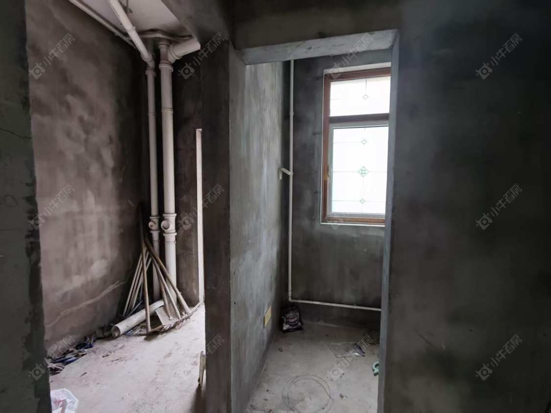 上海爱法奥朗新庄园在售二手房源小区图_小牛看房