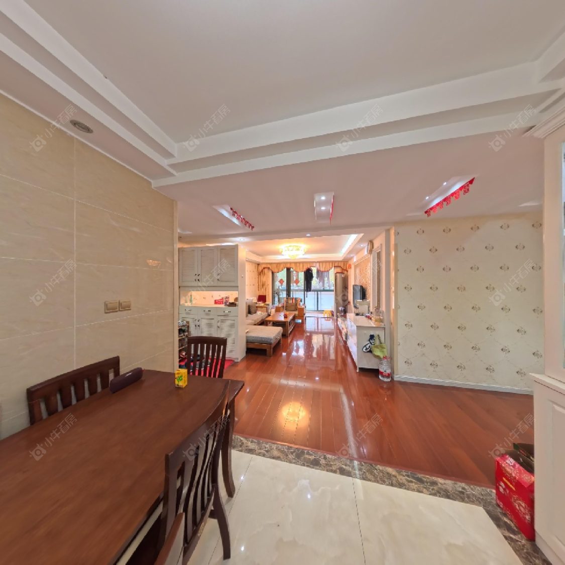 上海美兰湖颐景园在售二手房源小区图_小牛看房