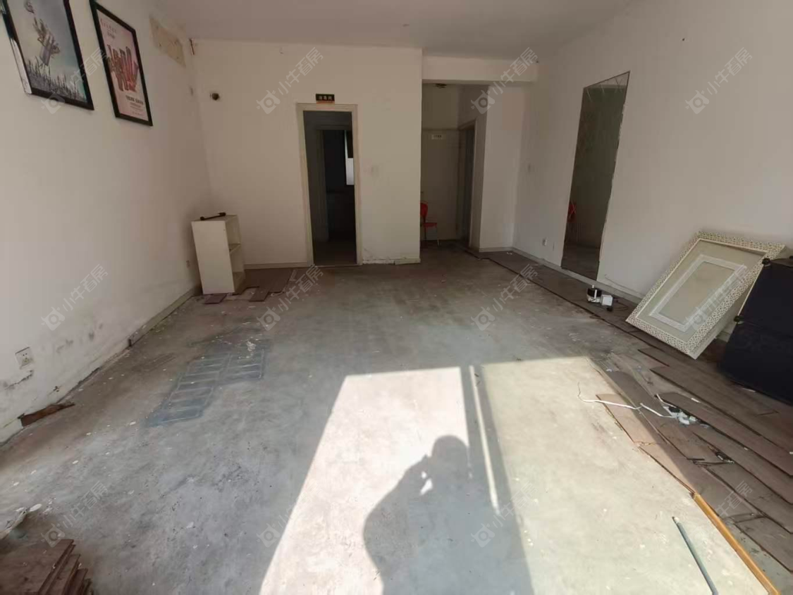 上海美兰湖岭域在售二手房源小区图_小牛看房