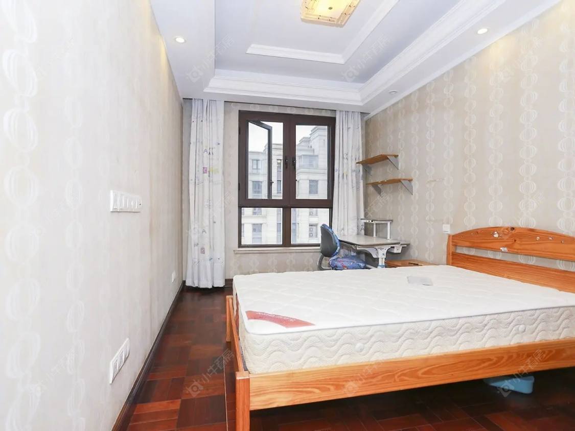 上海华润置地橡树湾在售二手房源小区图_小牛看房