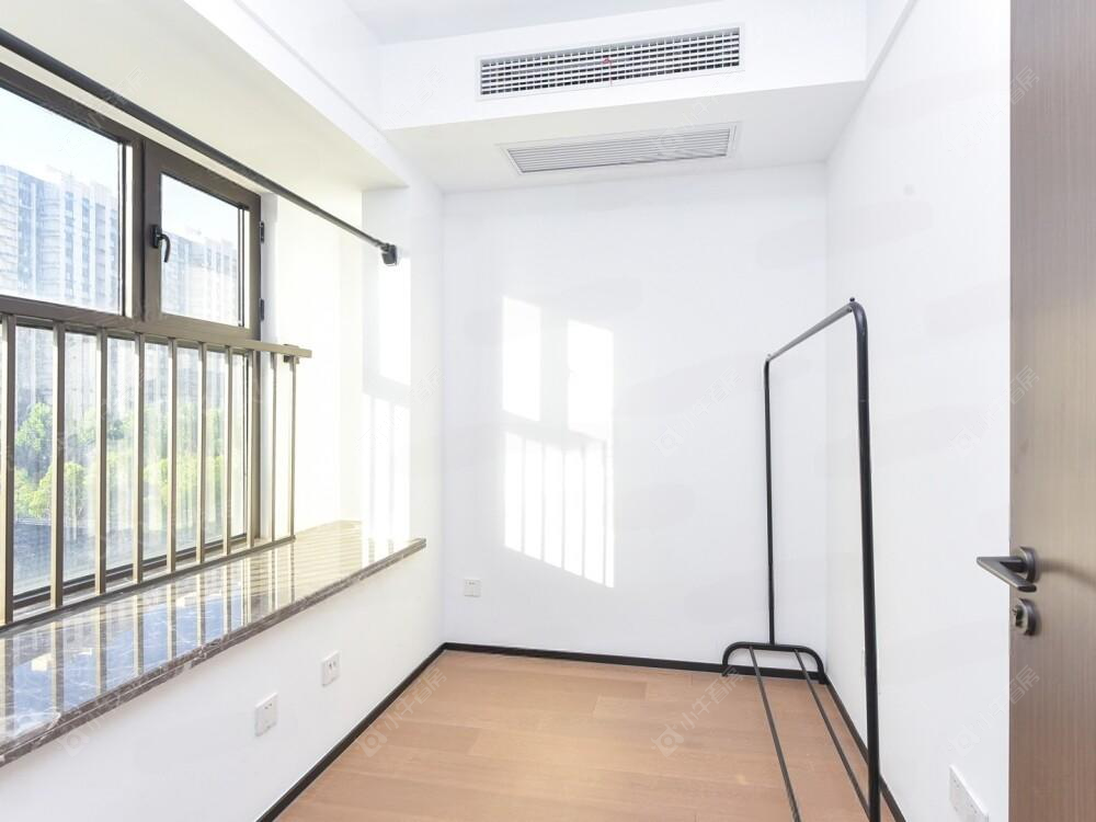 上海上实海上菁英一期在售二手房源小区图_小牛看房