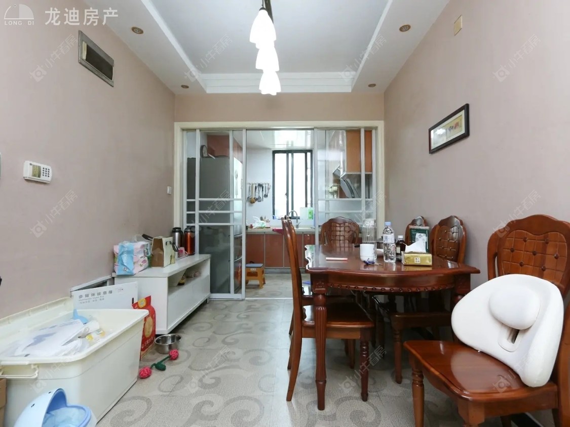 上海贝越水岸名邸在售二手房源小区图_小牛看房