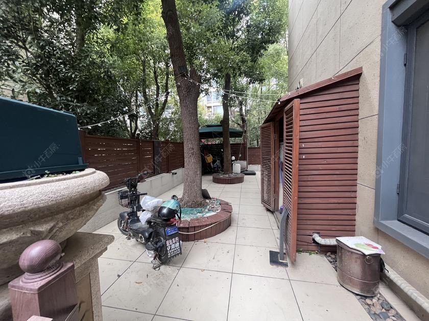 上海三湘海尚城别墅区在售二手房源小区图_小牛看房