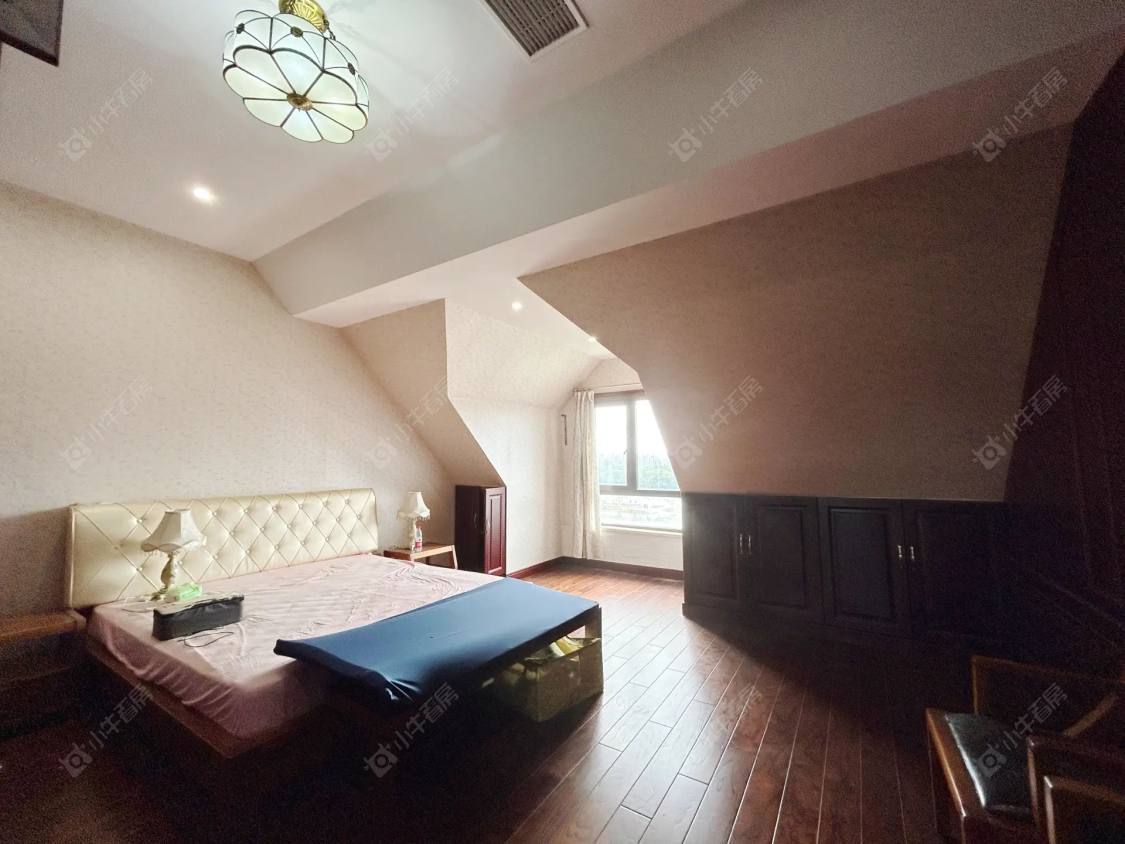 上海中建大公馆在售二手房源小区图_小牛看房