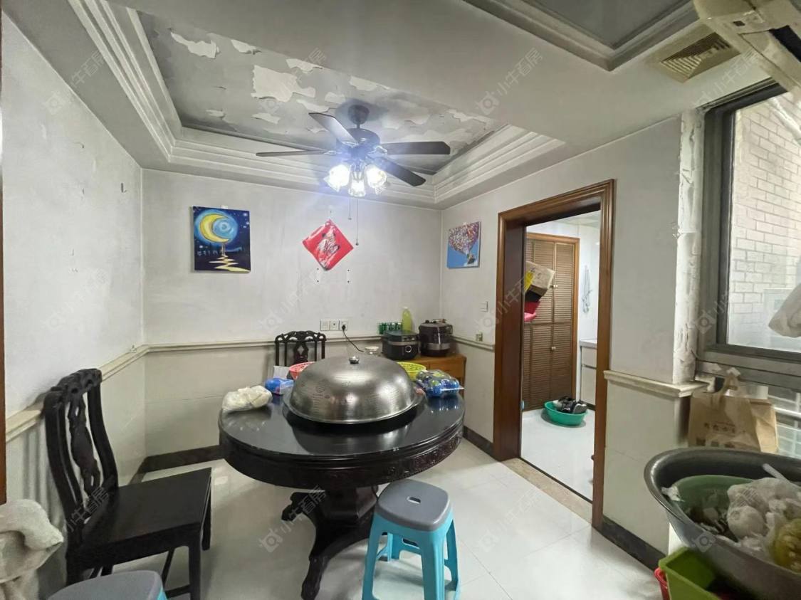 上海美兰湖颐景园在售二手房源小区图_小牛看房