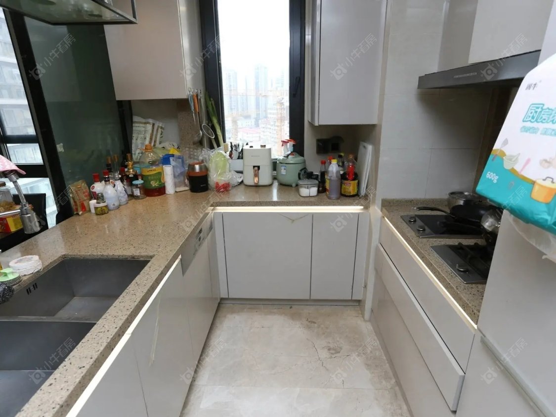 上海阳光城滨江悦在售二手房源小区图_小牛看房