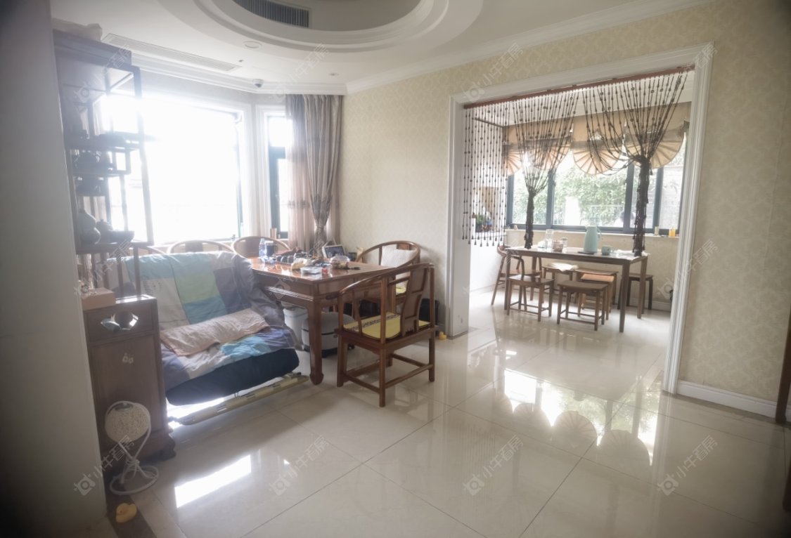 上海龙珠花苑英国会在售二手房源小区图_小牛看房