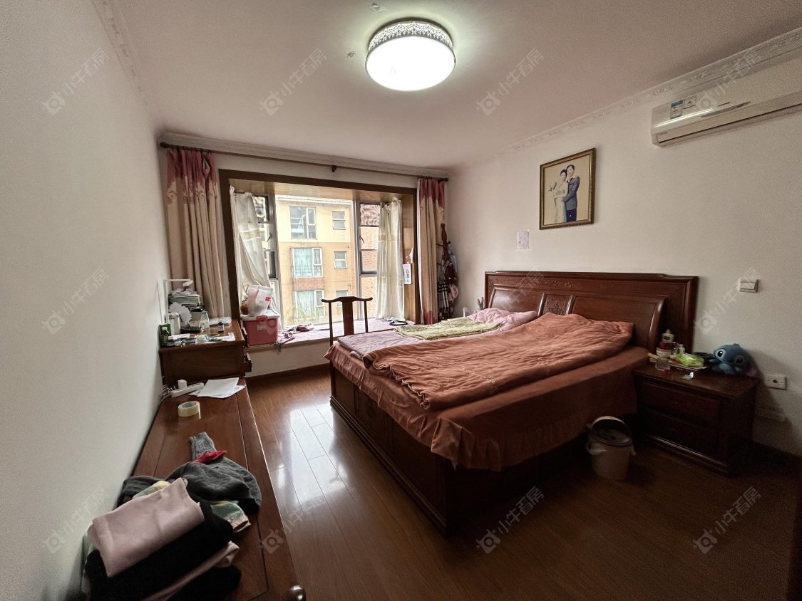 上海万科四季花城1166弄在售二手房源小区图_小牛看房