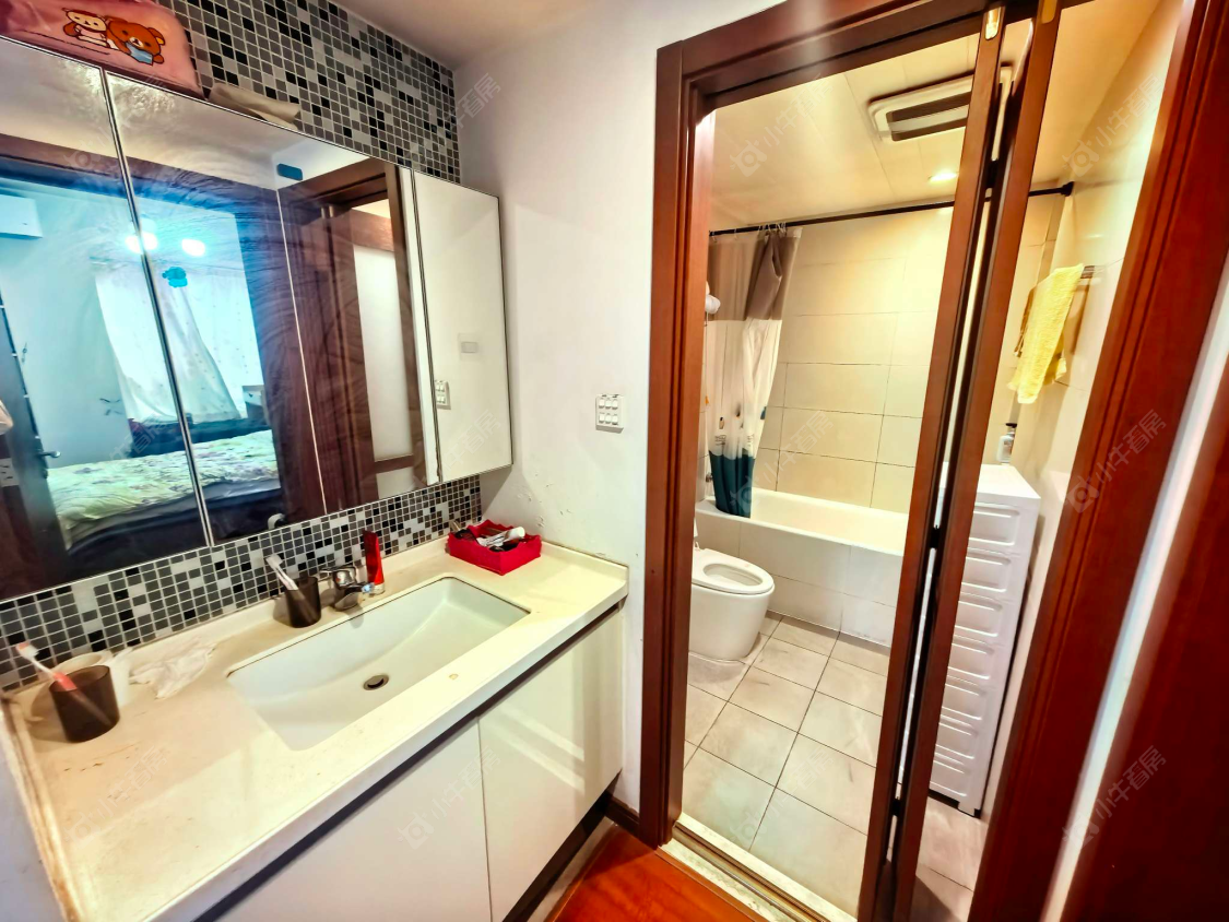 上海万科四季花城111弄在售二手房源小区图_小牛看房