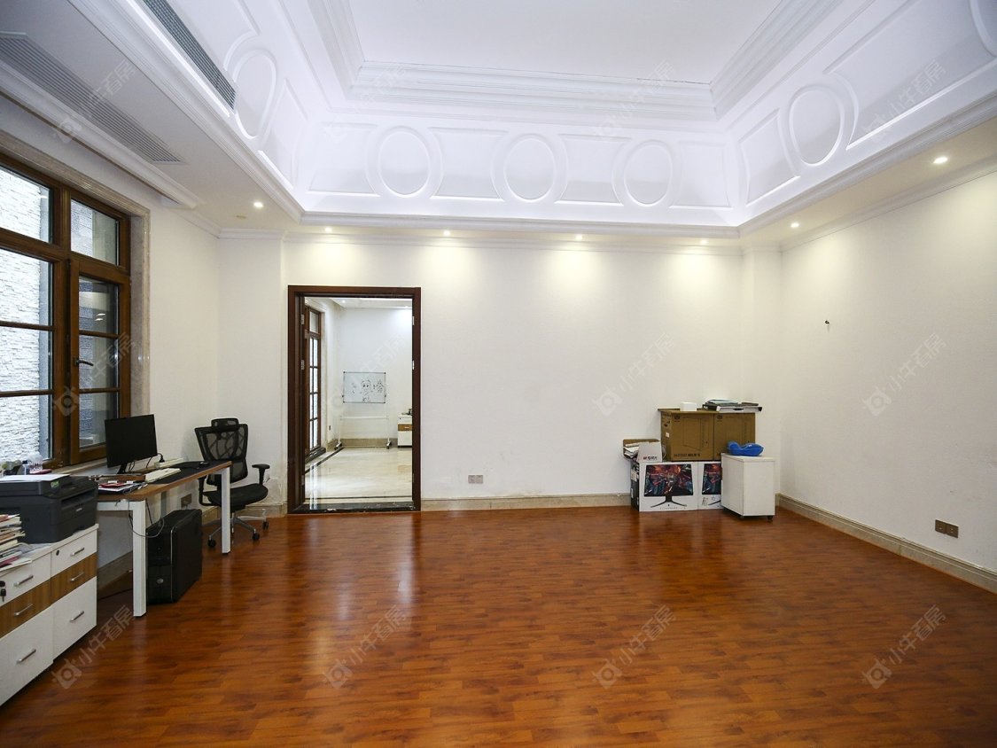 上海中建大公馆别墅区在售二手房源小区图_小牛看房