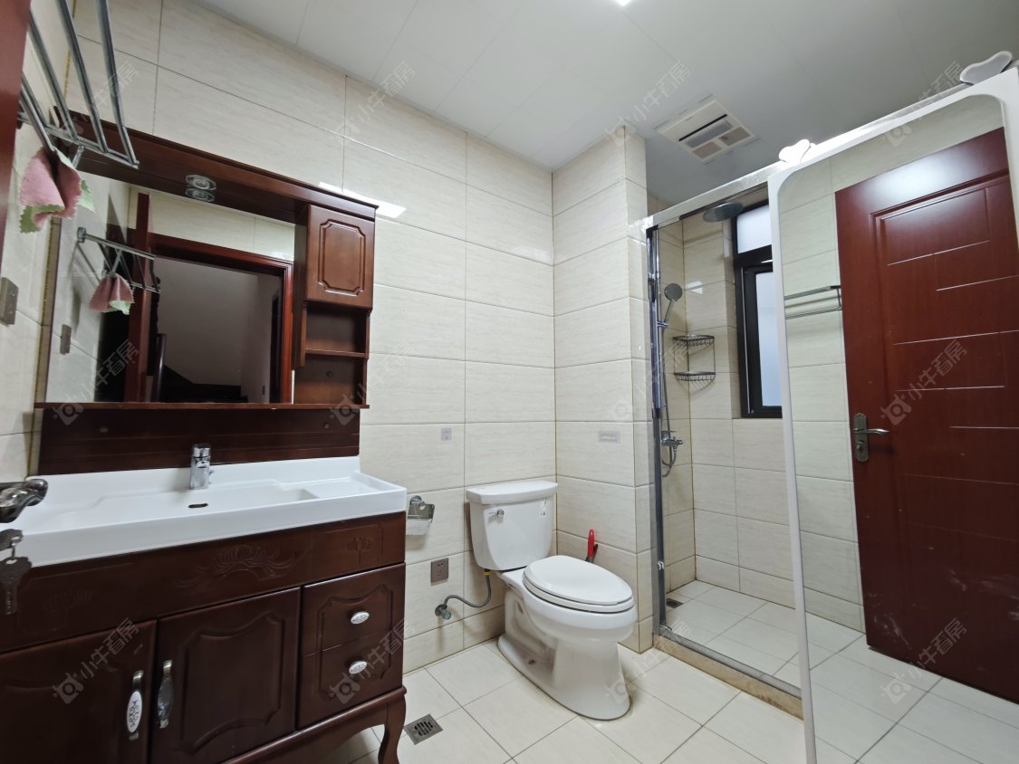 上海长泰东郊御园别墅区在租房源小区图_小牛看房