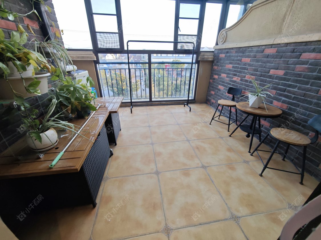 上海长泰东郊御园别墅区在租房源小区图_小牛看房