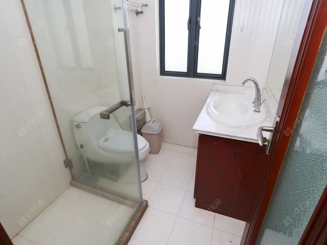 上海合生江湾国际公寓在售二手房源小区图_小牛看房