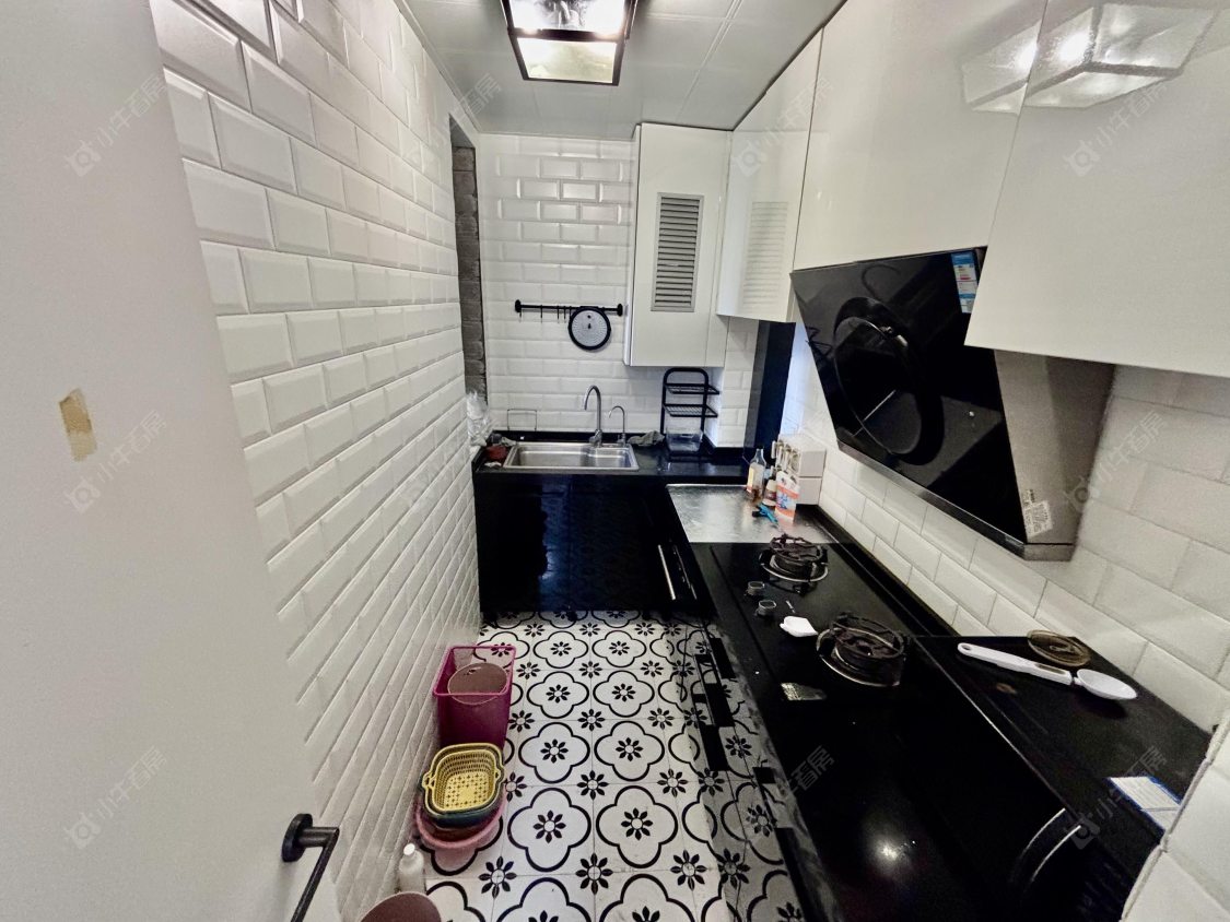 远洋香奈房源小区图 上海远洋香奈在售二手房源小区图_小牛看房