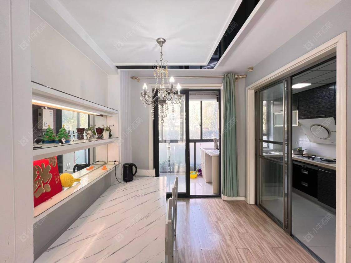 上海顺驰美兰湖在售二手房源小区图_小牛看房