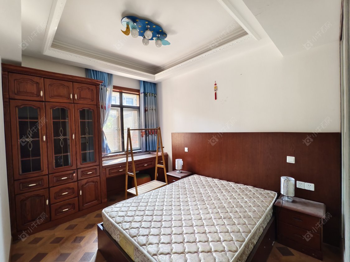 上海长泰东郊御园别墅区在售二手房源室内图_小牛看房