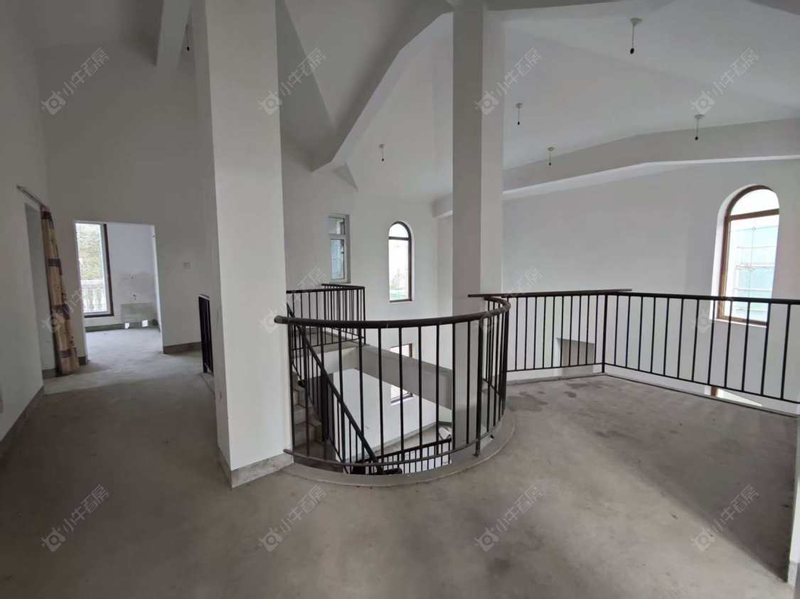 上海爱法奥朗新庄园在售二手房源小区图_小牛看房