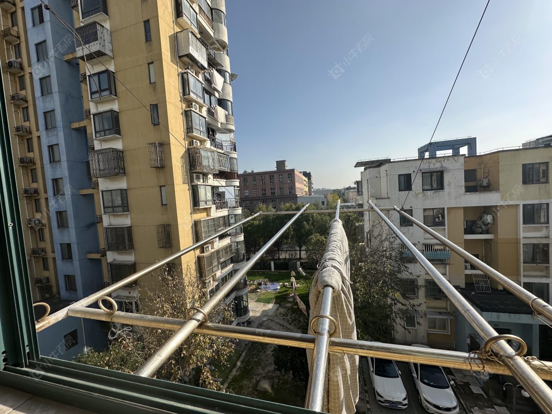 上海菊泉新城爱建顾园东区在售二手房源小区图_小牛看房