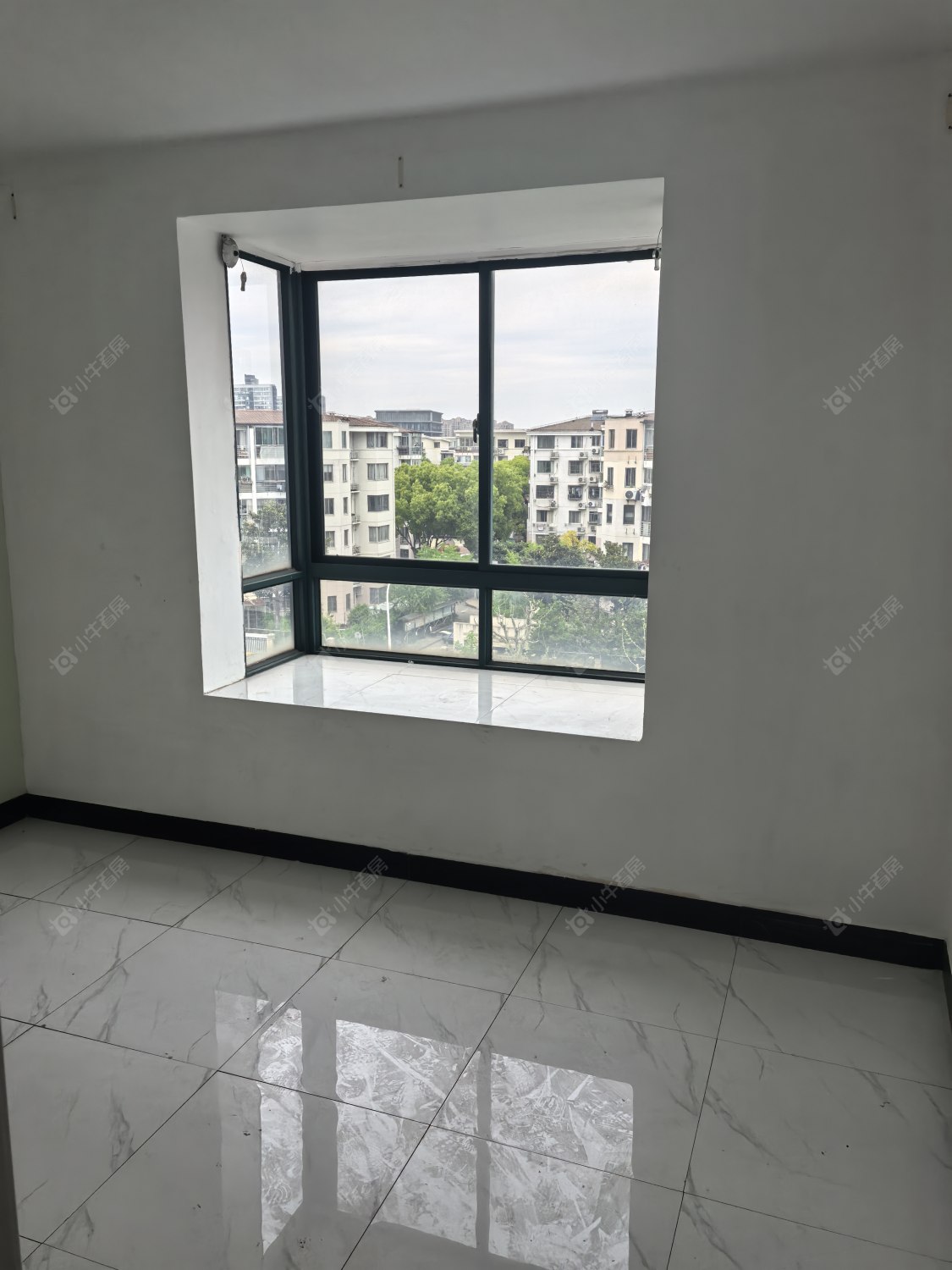 上海浦发绿城在售二手房源小区图_小牛看房