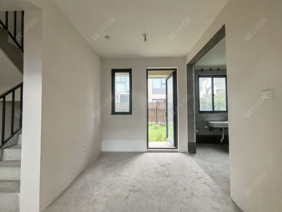 上海雍和府别墅区在售二手房源小区图_小牛看房