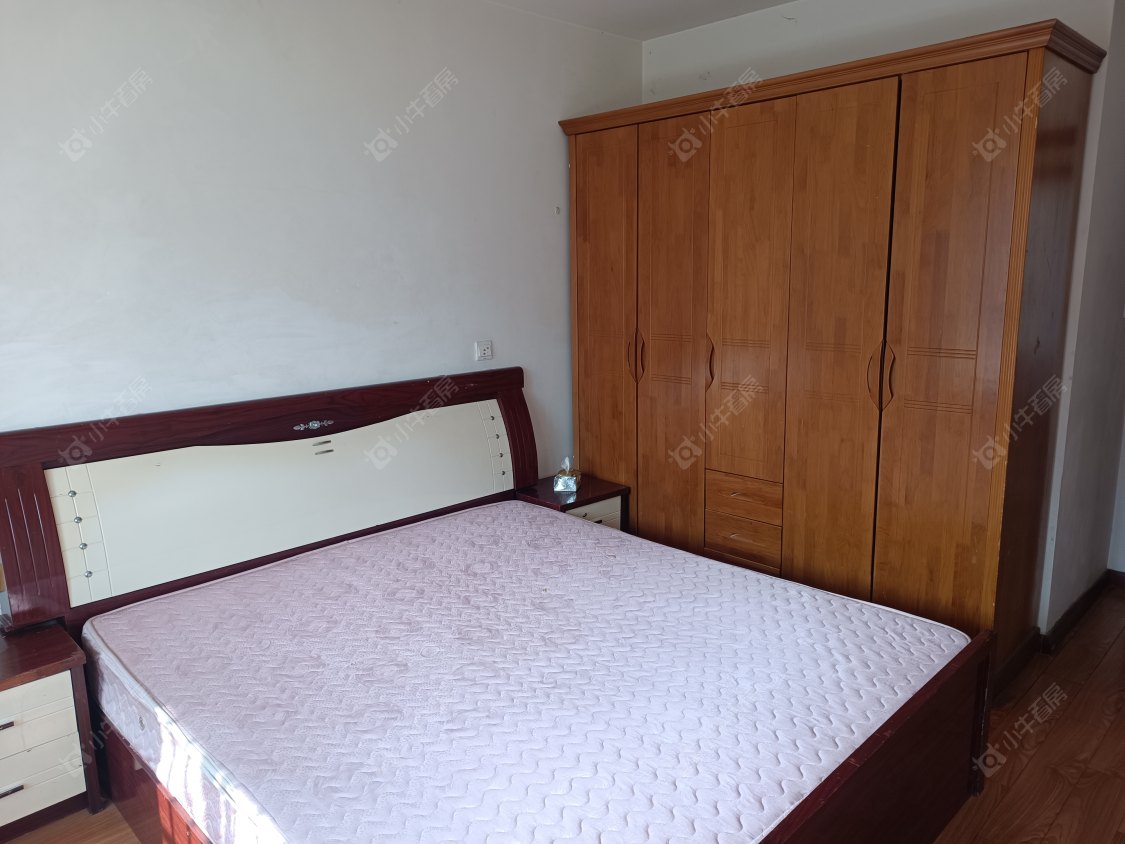 上海金鹤新城水岸秀苑在售二手房源小区图_小牛看房