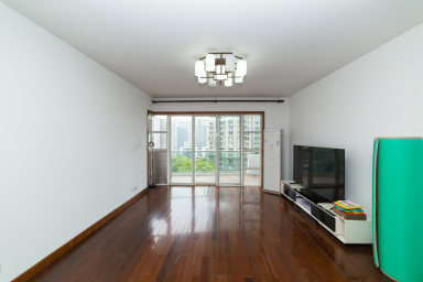 上海江临天下3室2厅2卫出租房源图片