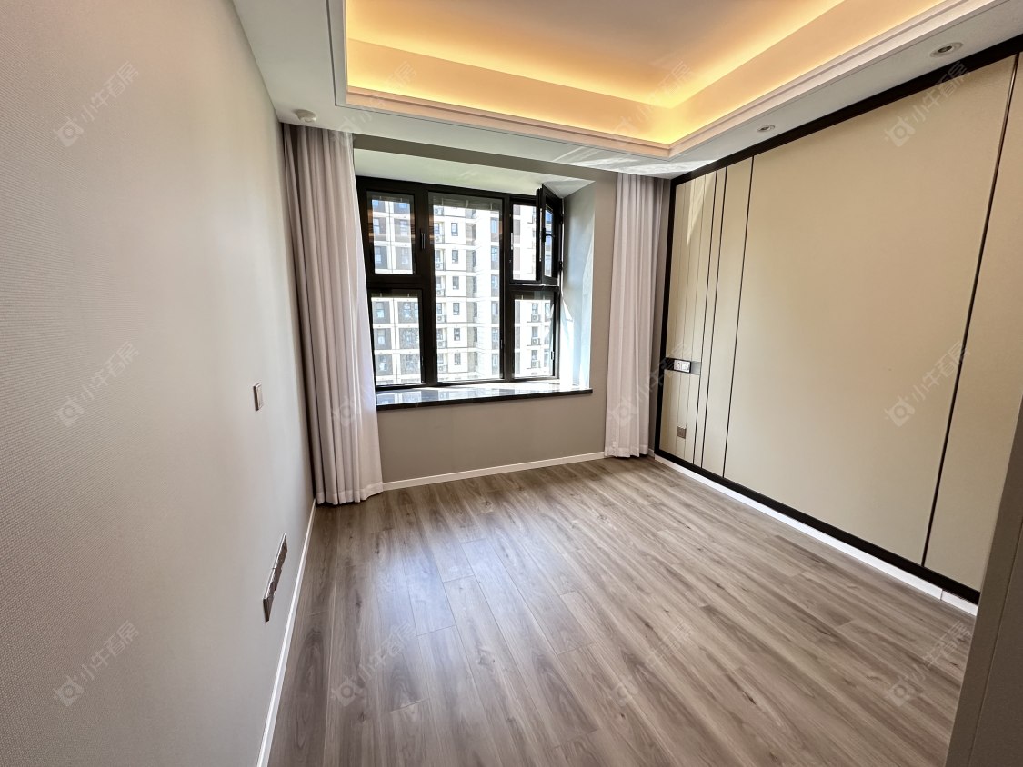 上海虹桥金茂悦二期在售二手房源_小牛看房