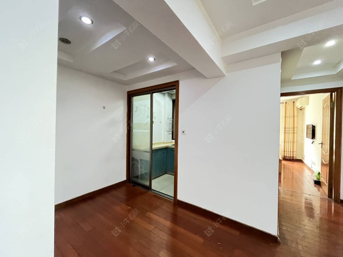 上海逸庭苑在售二手房源小区图_小牛看房