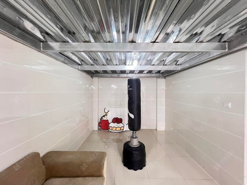 上海美兰湖岭域在售二手房源小区图_小牛看房