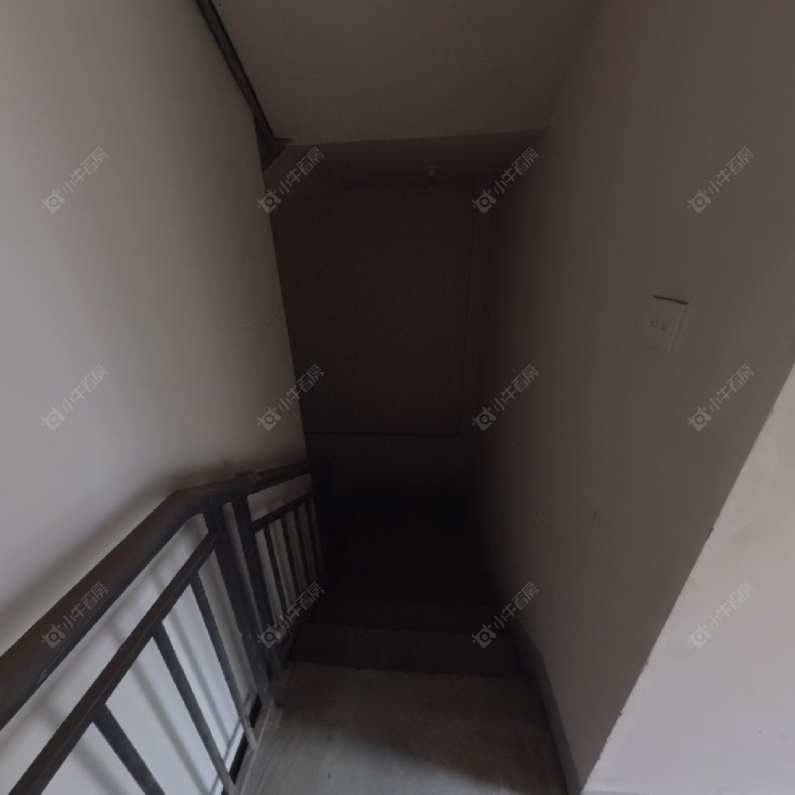 上海璟储新和湾别墅区在售二手房源小区图_小牛看房