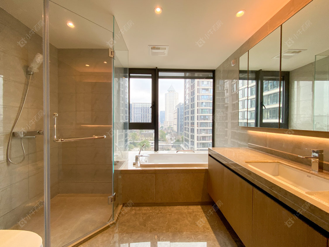 上海绿地海珀外滩一期在售二手房源小区图_小牛看房