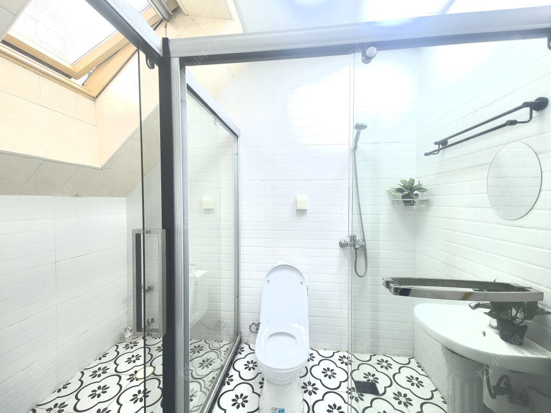 上海康泰新城在售二手房源小区图_小牛看房