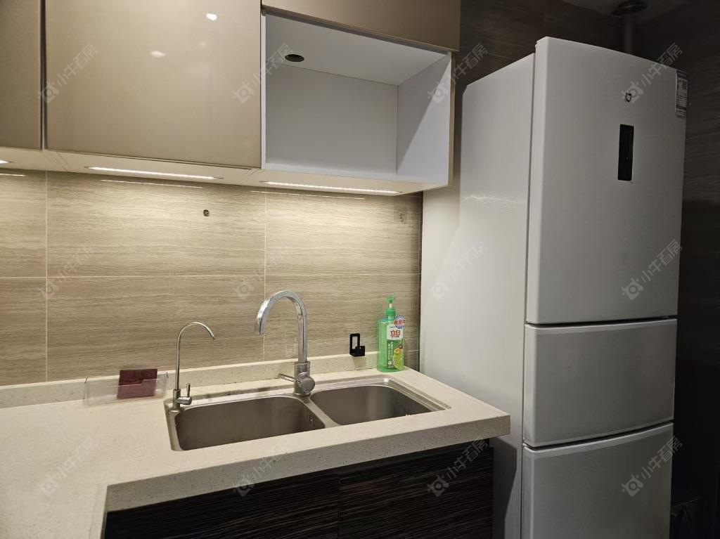 上海恒大御澜庭3800弄在售二手房源小区图_小牛看房