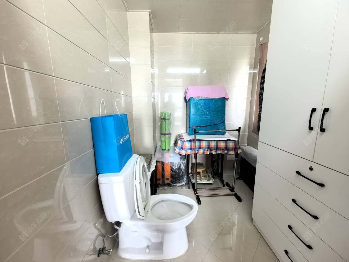 上海保利叶上海三期在售二手房源小区图_小牛看房