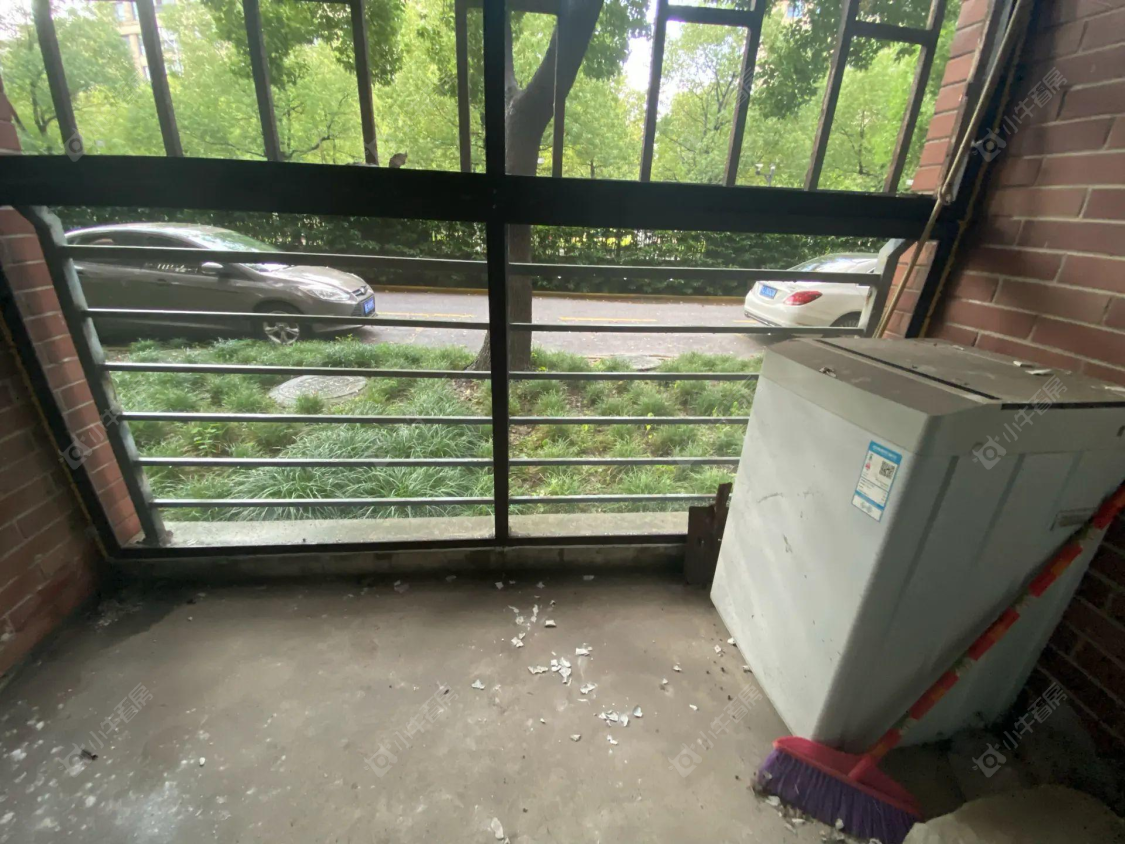 上海顺驰美兰湖在售二手房源小区图_小牛看房