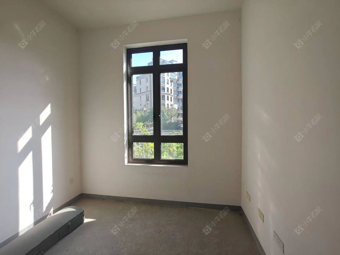 上海宫园巧筑别墅区在售二手房源小区图_小牛看房