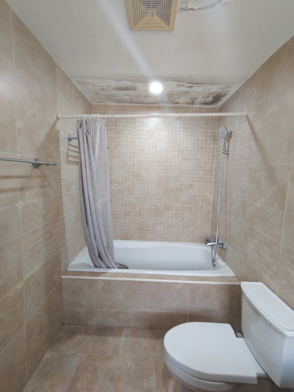 上海嘉里华庭在售二手房源小区图_小牛看房