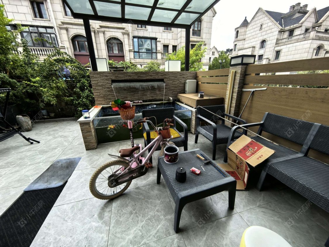 上海璟储新和湾别墅区在售二手房源小区图_小牛看房