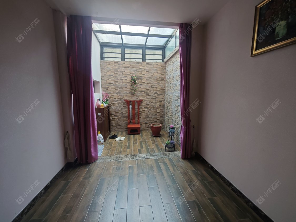 长泰东郊御园别墅区房源小区图 上海长泰东郊御园别墅区在售二手房源小区图_小牛看房